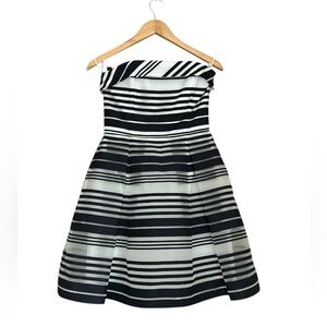 Nicholas Navy White Stripes Strapless Formal Cocktail Retro Dress Size 6